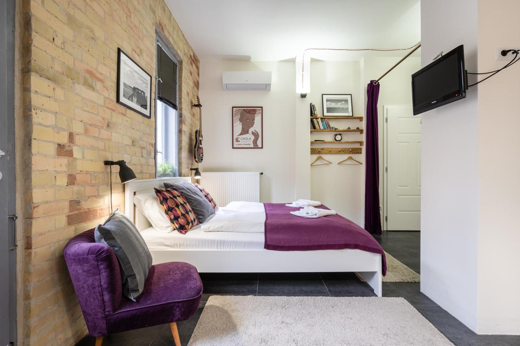 Paulay Deluxe Studio Apartment Budapest Luaran gambar