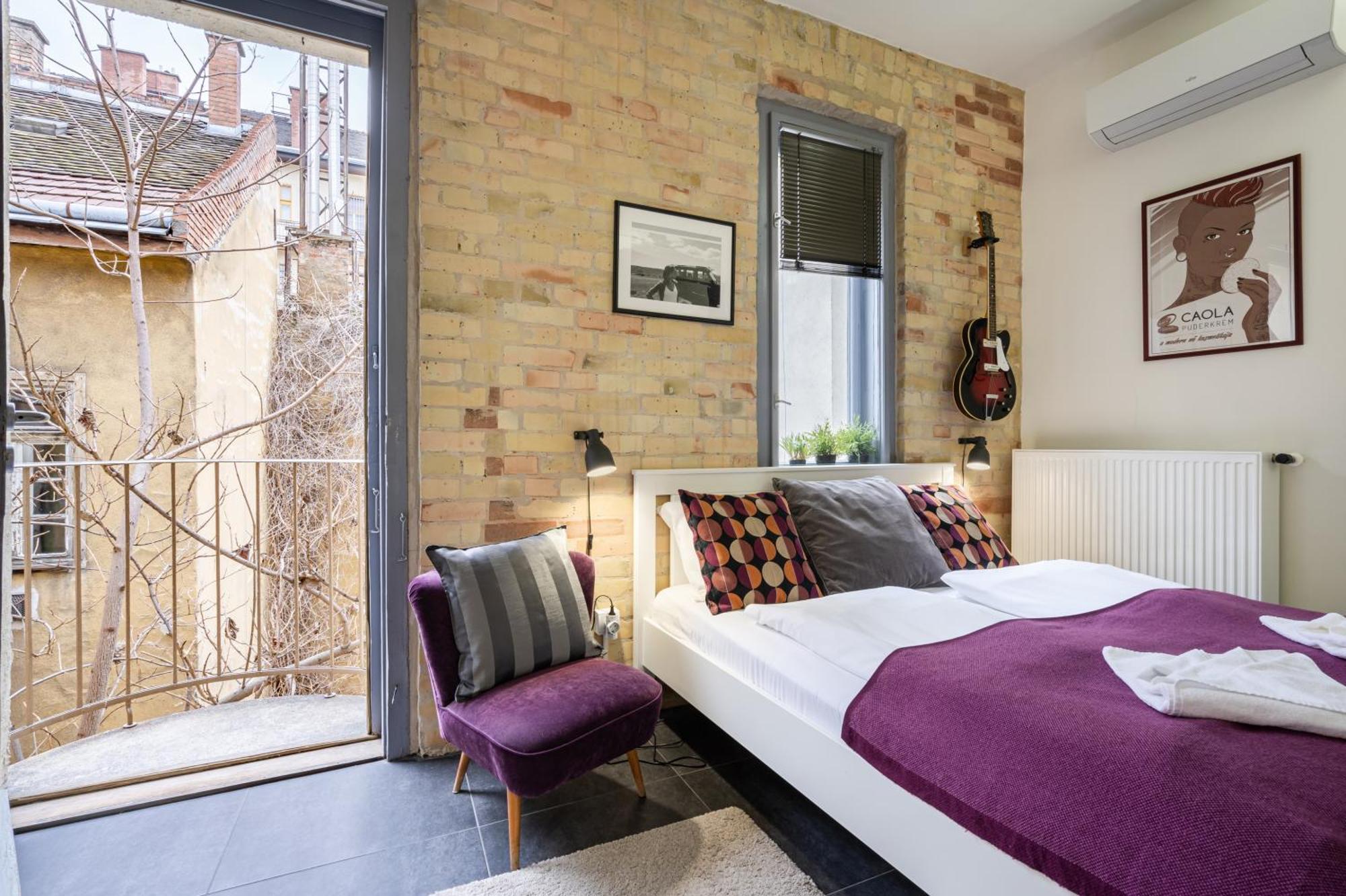 Paulay Deluxe Studio Apartment Budapest Luaran gambar