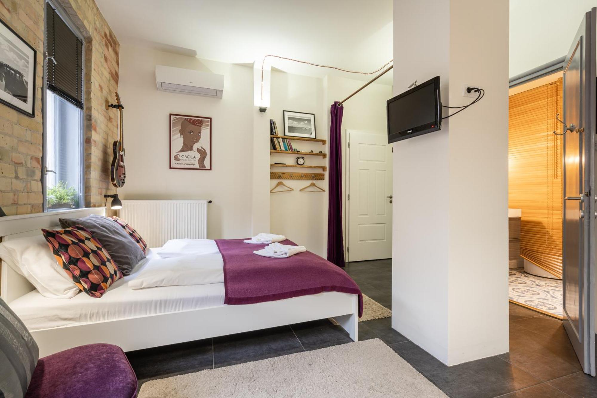 Paulay Deluxe Studio Apartment Budapest Luaran gambar